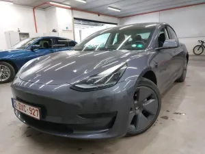 Tesla Model 3 Standard Range Plus 2023