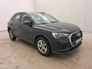 Audi Q3 35 TDI Business 2021