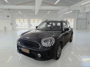 Mini Countryman Cooper D 2.0 Business 2022