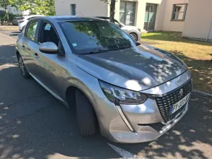 Peugeot 208 Active Business 2021