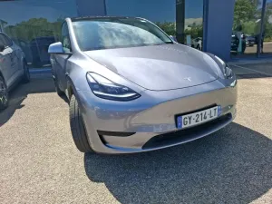 Tesla Model Y Long Range 2024