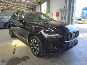 Volvo XC60 Plus Dark 2023