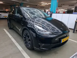 Tesla Model Y Performance 2024