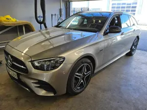 Mercedes-Benz E Break 300de AMG Line 2021