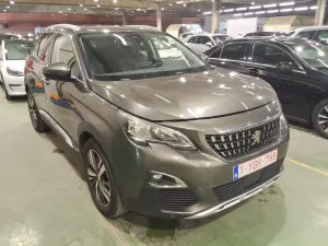 Peugeot 3008 1.2i Allure 2019