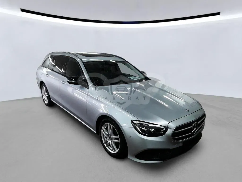 Mercedes-Benz E 220d Avantgarde 2023