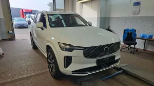 Volvo XC90 B5 Plus Bright 2025