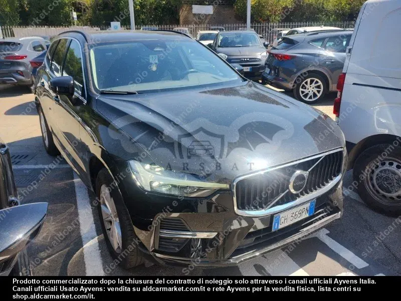 Volvo XC60 B4 Momentum 2021