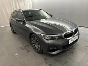 BMW 3 Series Touring 330d 2022