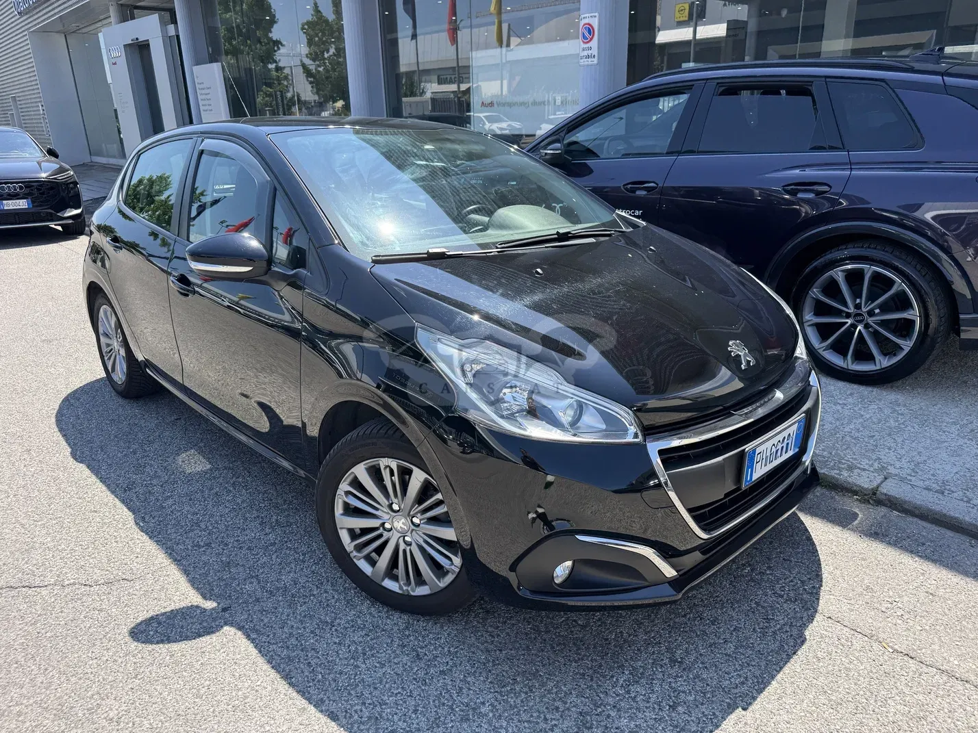 Peugeot 208 1.2i Allure 2017