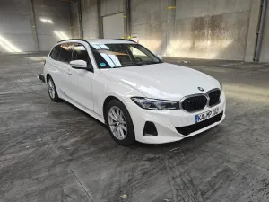 BMW 3 Series Touring 320d 2023