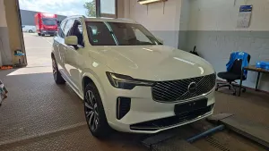 Volvo XC90 B5 Plus Bright 2025