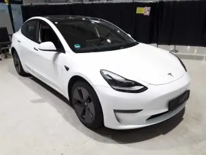 Tesla Model 3 Long Range 2021