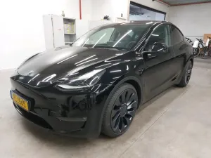 Tesla Model Y Performance 2023