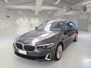BMW 5 Series Touring 530e Luxury 2022