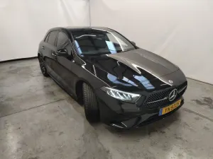 Mercedes-Benz A 200d AMG Line 2023