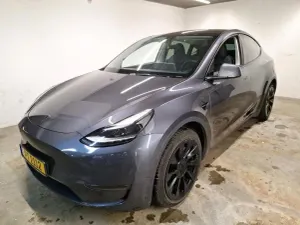 Tesla Model Y Long Range 2023