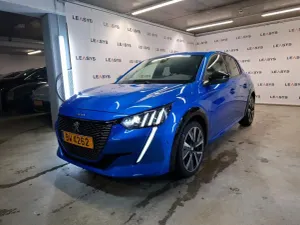 Peugeot 208 1.2i GT 2021