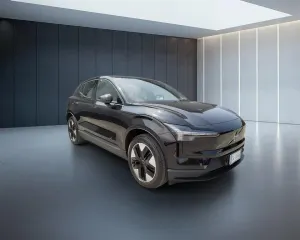Volvo EX30 Extended Range Core 2024