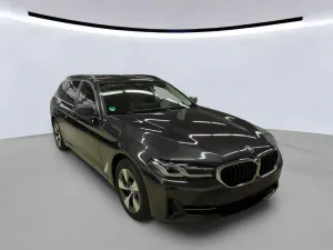 BMW 5 Series Touring 530i 2022