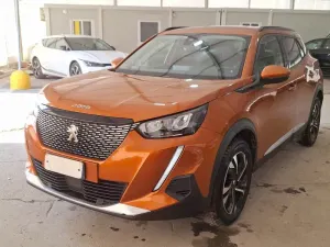 Peugeot 2008 1.5 HDI Allure 2021