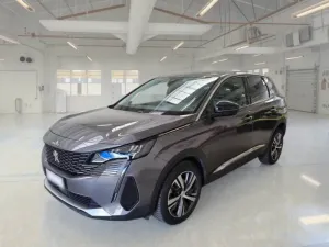 Peugeot 3008 1.2i Allure Pack 2022