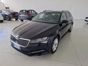 Skoda Superb Combi 2.0 TDI Executive 2022