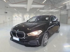 BMW 1 Series 116d Advantage 2023