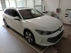 Volkswagen Passat Variant 1.5 TSI Business 2024