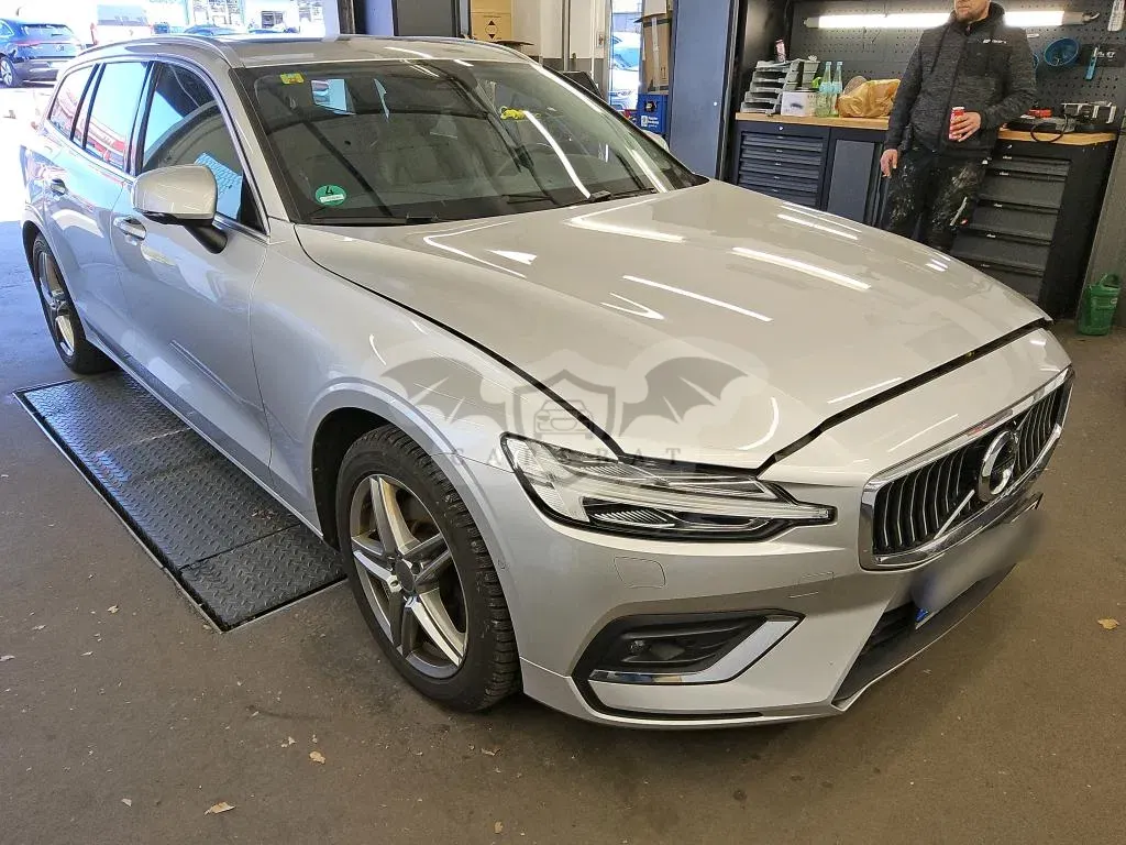 Volvo V60 B4 Plus Bright 2021