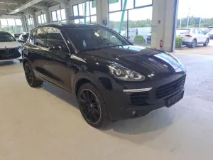 Porsche Cayenne S 4.2 2014