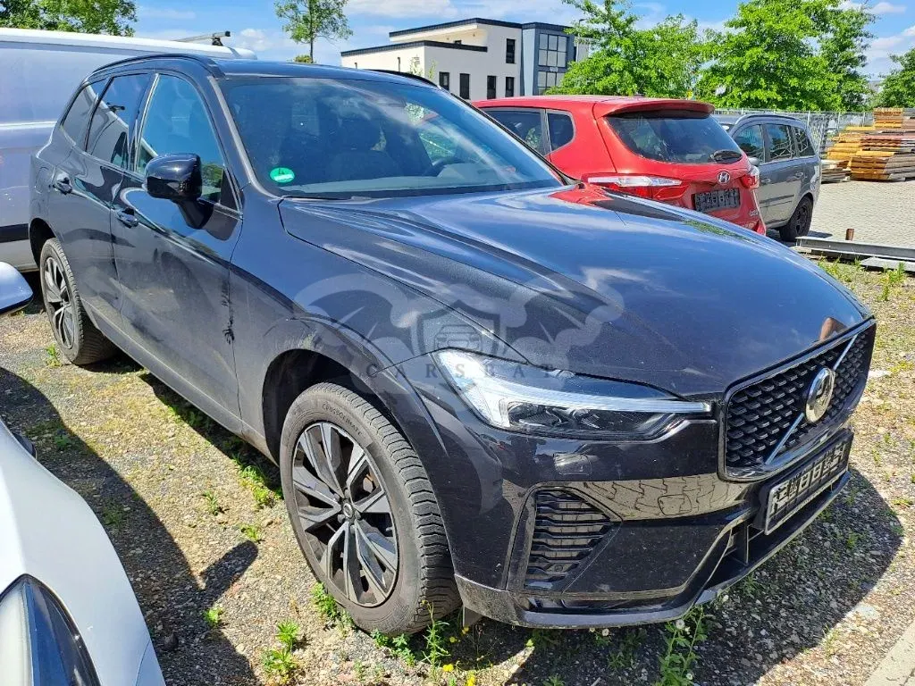 Volvo XC60 Plus Dark 2024
