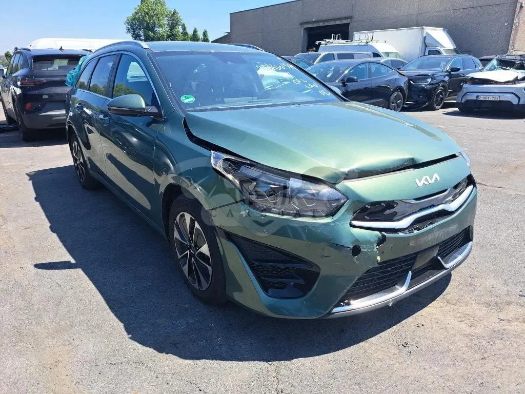 Kia Ceed 1.6 GDI Business 2023