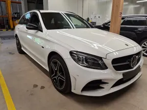 Mercedes-Benz C Break 300de AMG Line 2021