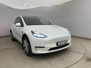 Tesla Model Y Long Range 2024