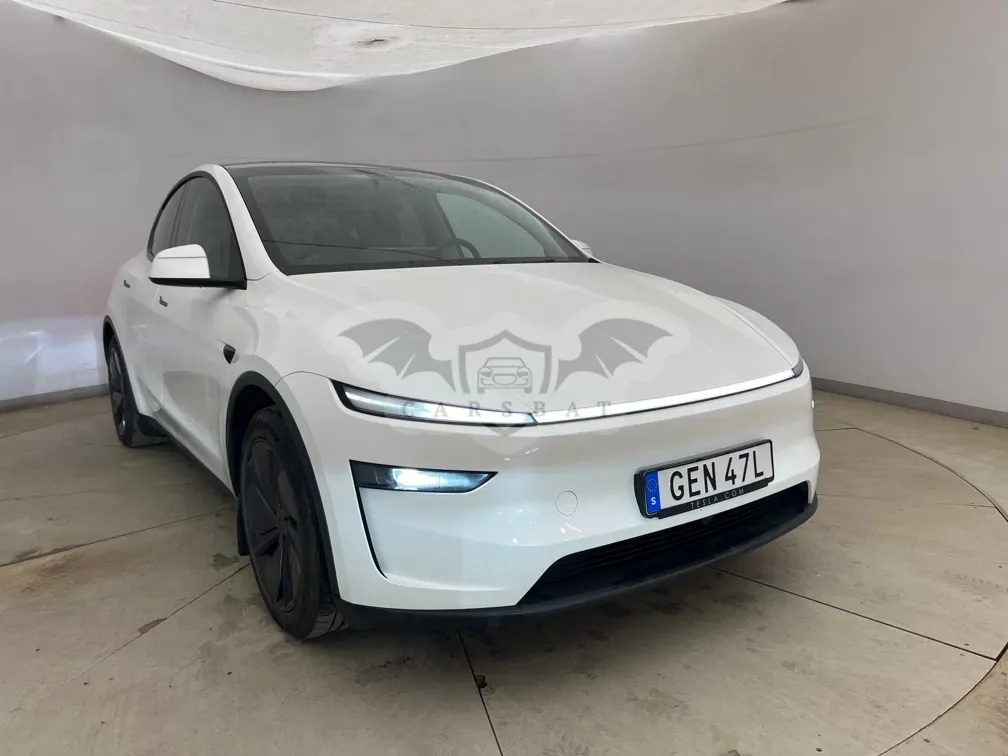 Tesla Model Y Long Range 2025