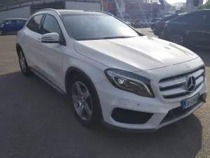 Mercedes-Benz GLA 200d Premium 2014