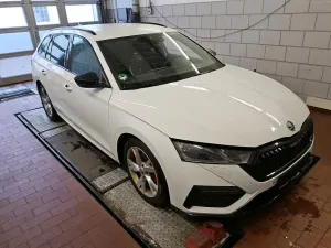 Skoda Octavia Combi 2.0 TDI 2023