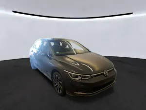 Volkswagen Golf 2.0 TSI Style 2024