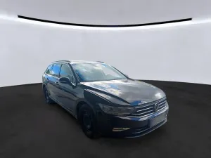Volkswagen Passat Variant 2.0 TDI Business 2022