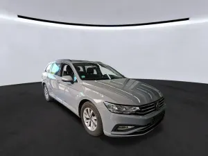 Volkswagen Passat Variant 2.0 TDI Business 2023