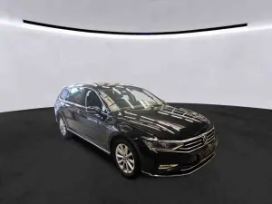 Volkswagen Passat Variant 2.0 TDI Elegance 2022