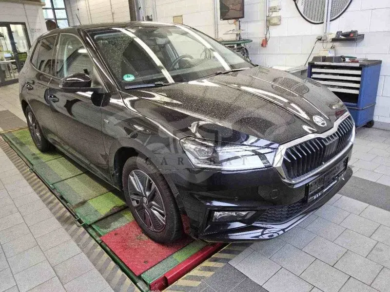 Skoda Fabia 1.0 TSI Tour 2025
