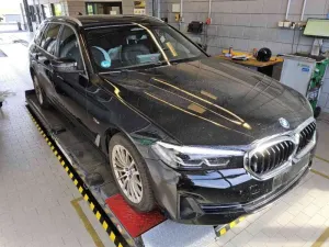BMW 5 Series Touring 530e 2022