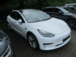 Tesla Model 3 60 kWh 2022