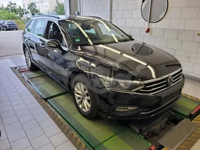 Volkswagen Passat Variant 3.2 Business 2024