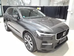 Volvo XC60 3.2 Momentum Pro 2022
