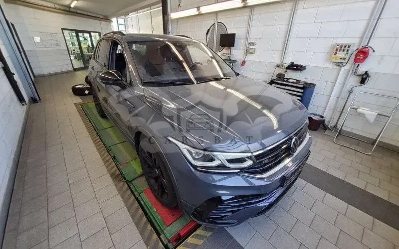 Volkswagen Tiguan 2.0 TSI R-Line 2023