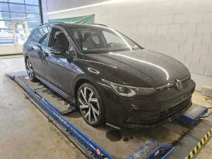 Volkswagen Golf Variant 1.5 eTSI R-Line 2022