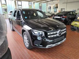 Mercedes-Benz GLB 200d 2023